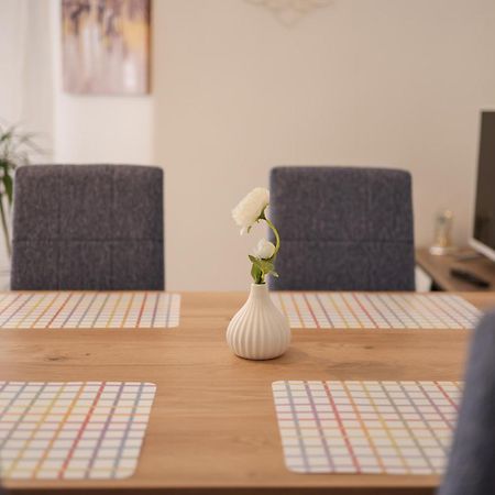 Viva - 2 Bedroom Apt In City Centar Zadar Eksteriør billede