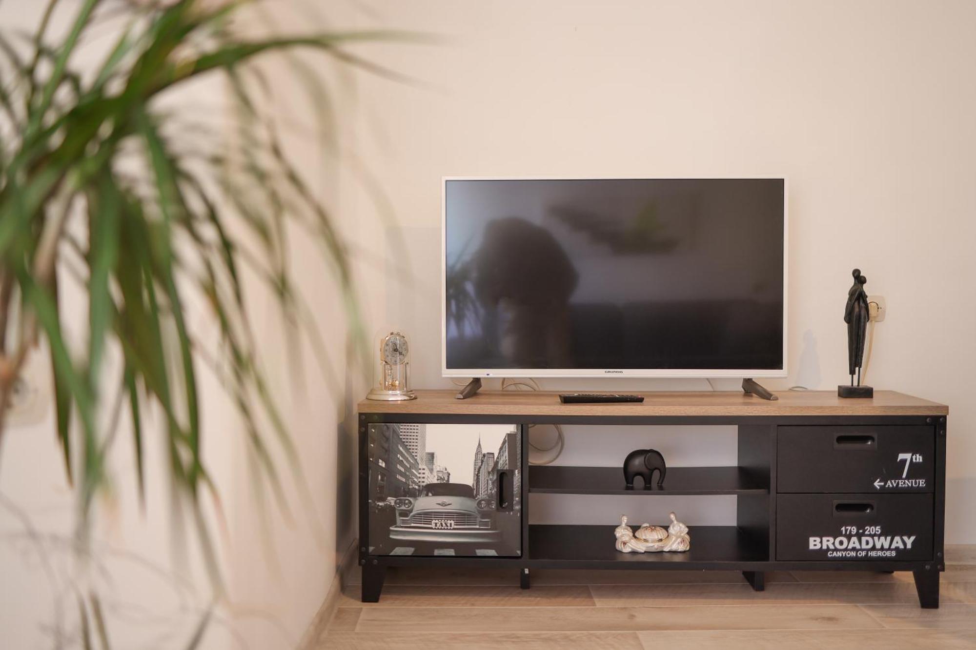 Viva - 2 Bedroom Apt In City Centar Zadar Eksteriør billede